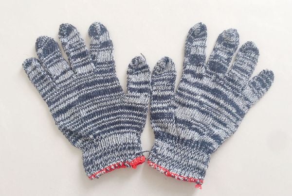 găng tay bảo hộ màu muối tiêu